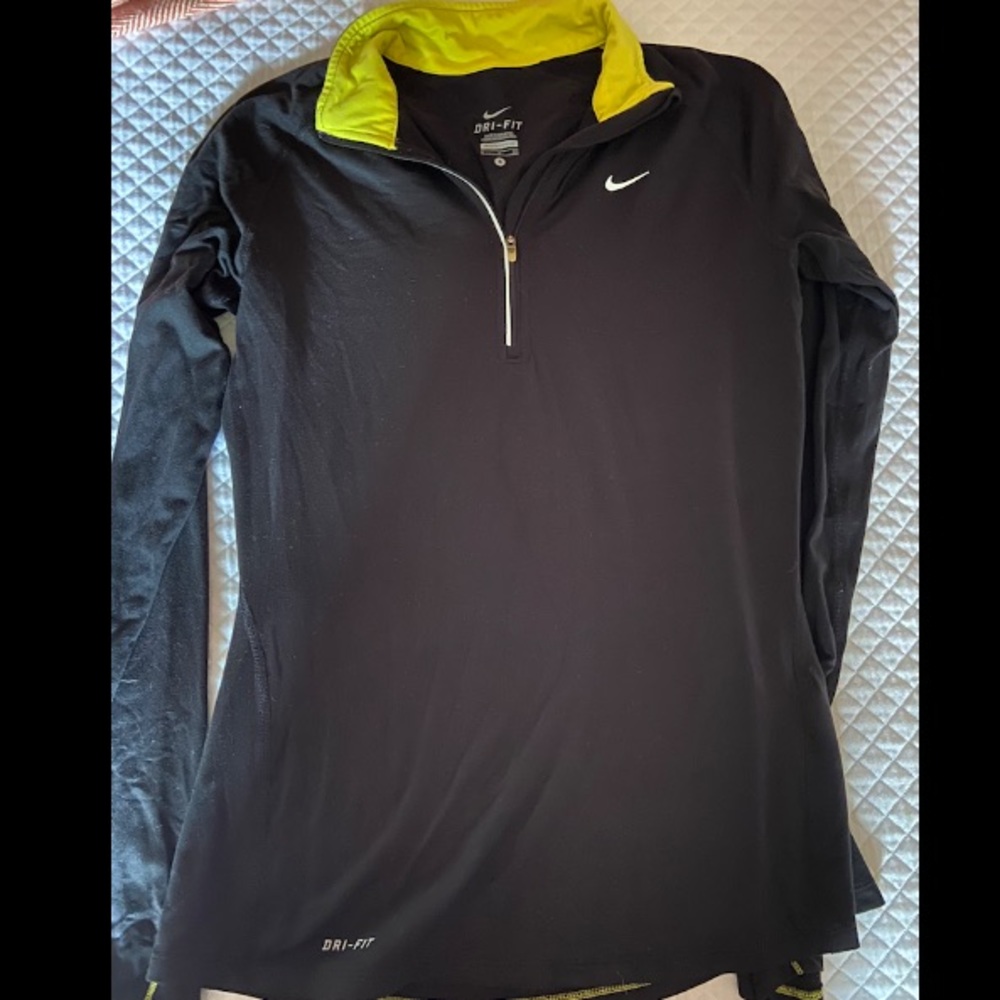 Nike DriFit quarter zip
